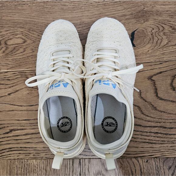 APL Women's Butter Yellow Techloom Phantom Sneakers - Picture 3 of 12